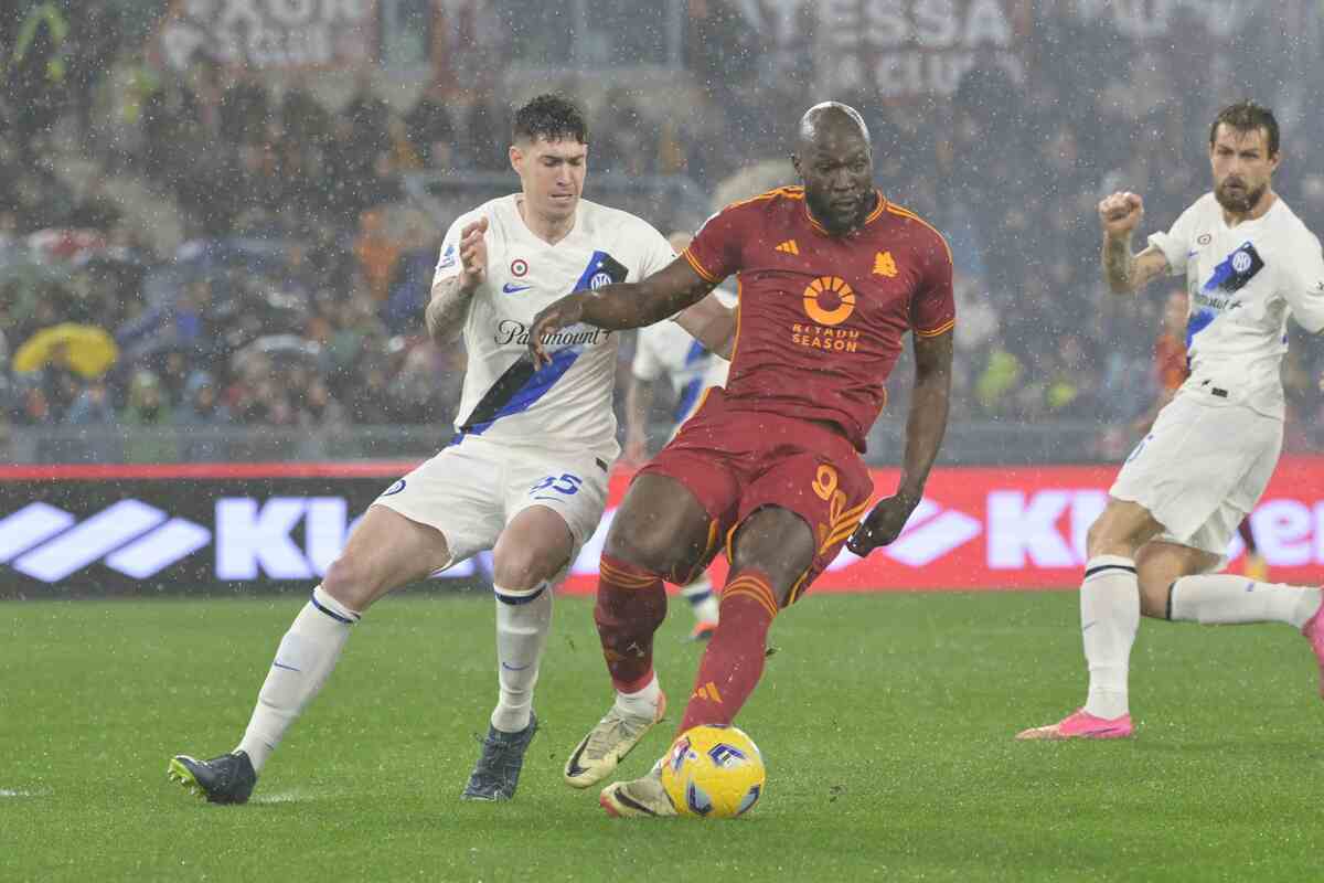 Inter e Roma su Kayode della Fiorentina